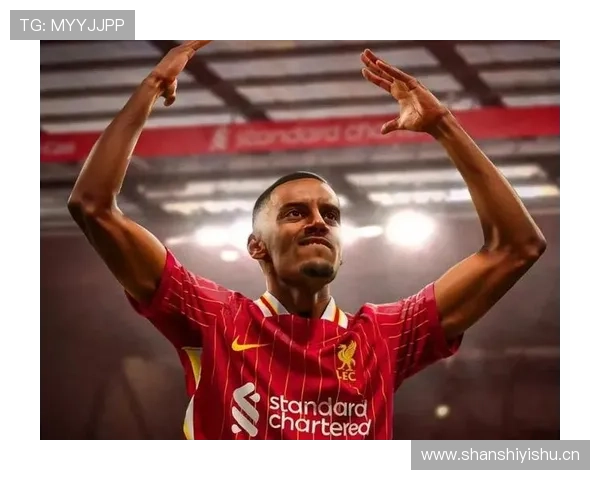 为何伊萨克被称为“最像边锋的中锋”？他的独特优势