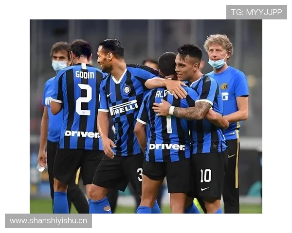 劳塔罗 vs 卢卡库：巅峰期进攻效率与战术适配性对比