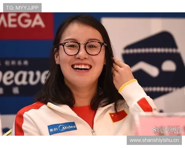 傅园慧这日常，居然比泳池边还疯狂，真让人怀疑她是不是开了第二个账号！