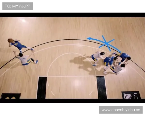 坎宁安挡拆制造错位，对比上季内线效率提升